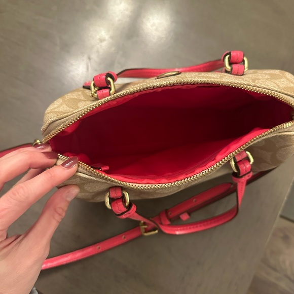 Coach Beige and Pink Crossbody Bag - Picture 2 of 3